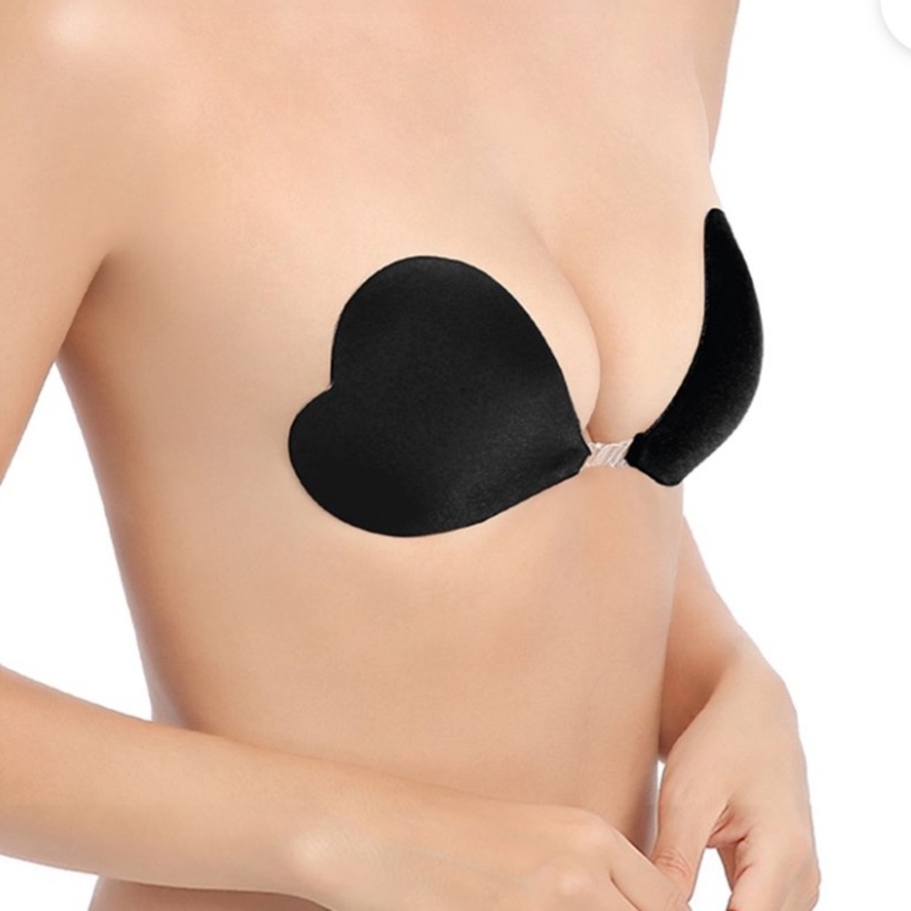 Women’s Magic Curves heart shapes cleavage bra.